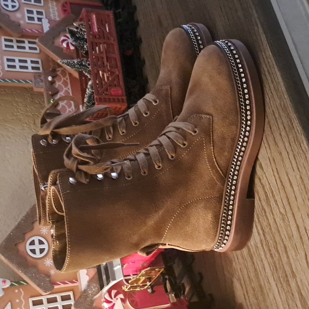 Vince Camuto combat boots